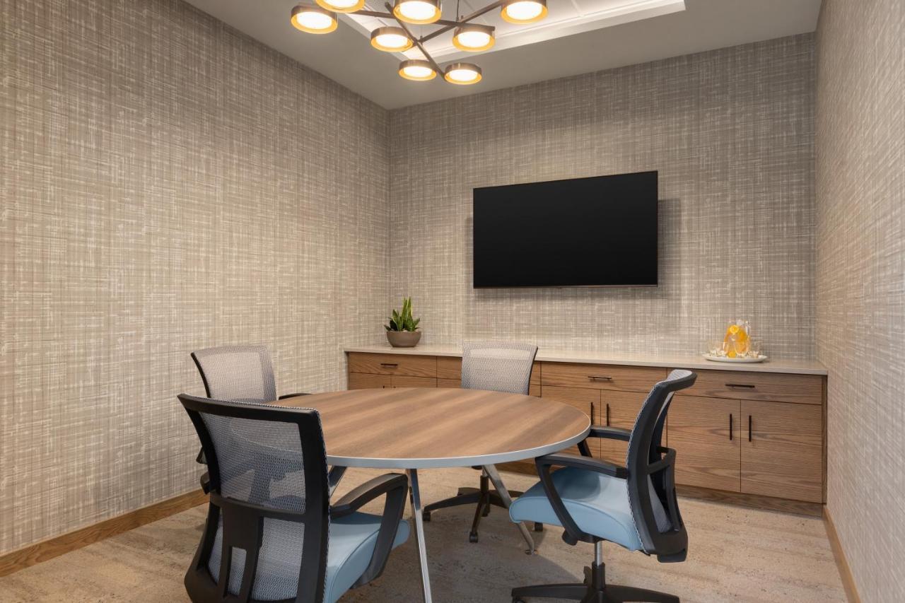 Staybridge Suites Rochester - Mayo Clinic Area By Ihg Eksteriør billede